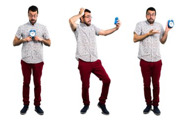 Vintage saat tutan gözlükile Yakışıklı adam seti