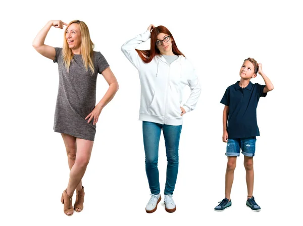 Grupo Kid Jovem Mulher Loira Meia Idade Com Vestido Cinza — Fotografia de Stock