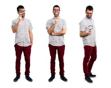 Büyüteçli gözlüklü yakışıklı bir adam seti