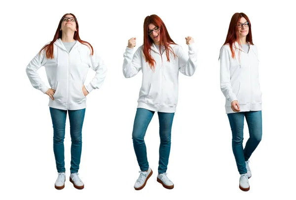 Conjunto Joven Pelirroja Una Sudadera Urbana Blanca Con Gafas Celebrando —  Fotos de Stock