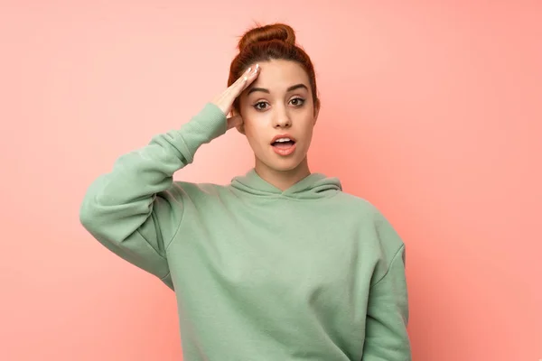 Young Redhead Woman Sweatshirt Has Just Realized Something Has Intending — 스톡 사진