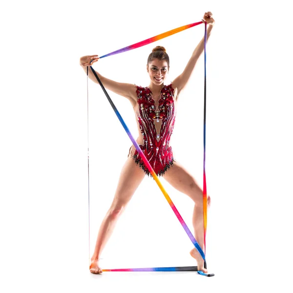 Chica haciendo gimnasia rítmica con cinta — Foto de Stock