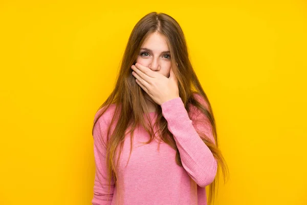 Young Woman Long Hair Isolated Yellow Wall Covering Mouth Hands — Stock Photo, Image