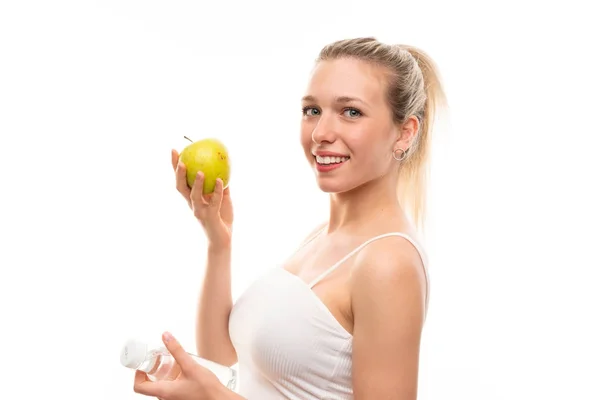 Mujer Rubia Joven Con Una Manzana Una Botella Agua — Foto de Stock