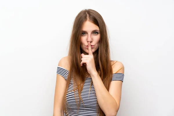 Mujer Joven Con Pelo Largo Sobre Pared Blanca Aislada Que — Foto de Stock