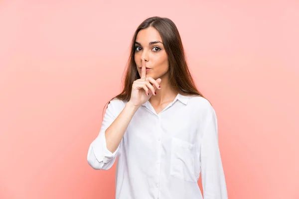 Mujer Joven Sobre Fondo Rosa Aislado Haciendo Gesto Silencio —  Fotos de Stock