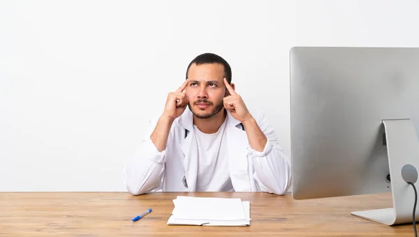 Doctor Colombian Man Having Doubts Thinking — Stock Photo, Image