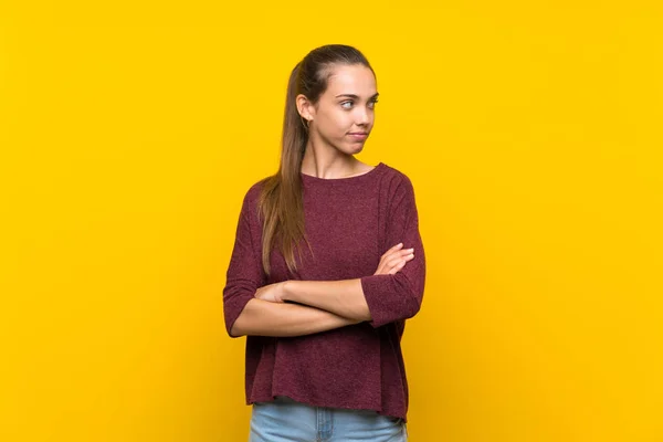 Mujer Joven Sobre Retrato Aislado Fondo Amarillo —  Fotos de Stock