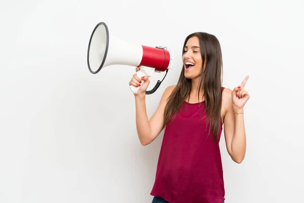 Jonge Vrouw Geïsoleerde Witte Achtergrond Schreeuwen Door Een Megafoon — Stockfoto