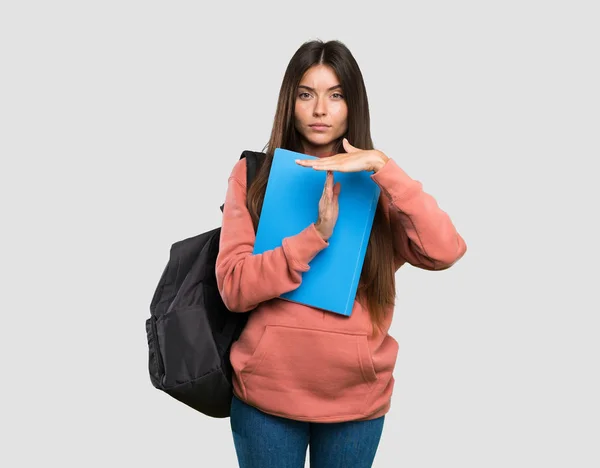 Junge Studentin Hält Notizbücher Der Hand Und Macht Eine Auszeit — Stockfoto