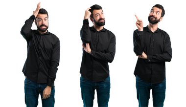 Şüpheleri sakallı yakışıklı adam kümesi