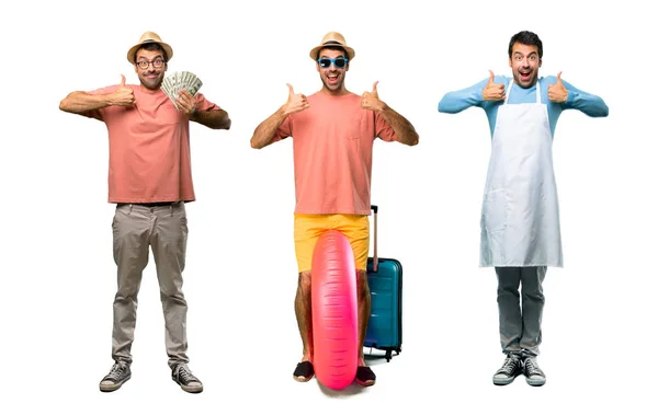 Männergruppe mit Geldscheinen, Koch und Mann mit Hut und Sonnenbrille — Stockfoto