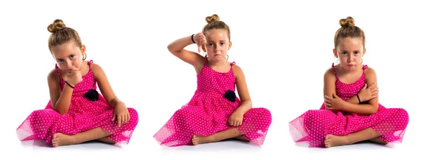 Niña Con Vestido Rosa Haciendo Mala Señal —  Fotos de Stock