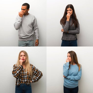 Şüpheleri olan insanların kolajı