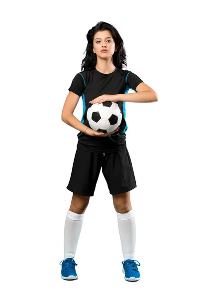 孤立した白い背景の上に若いサッカー選手の女性のフルレングスショット — ストック写真