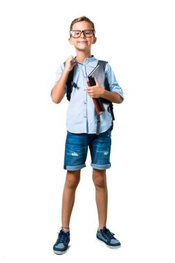 Sırt çantası ve gözlük ile Öğrenci çocuk tam vücut izole beyaz arka plan üzerinde aşk kendinizi kavramı gurur ve kendini memnun