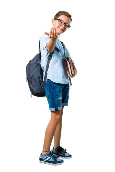 Corpo Inteiro Estudante Menino Com Mochila Óculos Apresentando Convidando Para — Fotografia de Stock