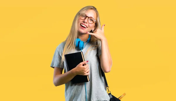 Estudante Com Óculos Fazendo Gesto Telefone Falando Com Alguém Ligue — Fotografia de Stock