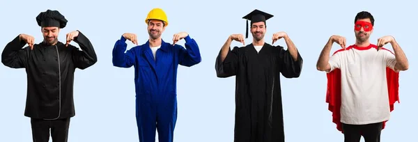 Groep Van Chef Student Werknemer Superheld Naar Beneden Wijzend Met — Stockfoto