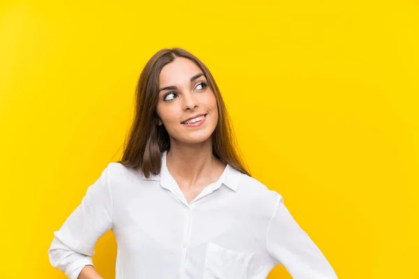 Young Woman Isolated Yellow Background Laughing Looking — Stock Photo, Image