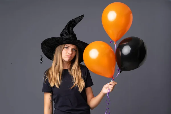 Jeune Sorcière Tenant Des Ballons Air Noir Orange Plaidant — Photo