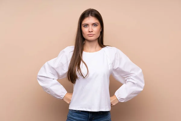 Young Girl Isolated Background Angry — Stock Photo, Image