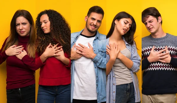 Conjunto Pessoas Com Dor Coração — Fotografia de Stock