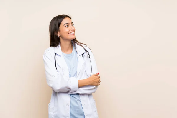 Young Doctor Woman Isolated Background Laughing — Stock Photo, Image