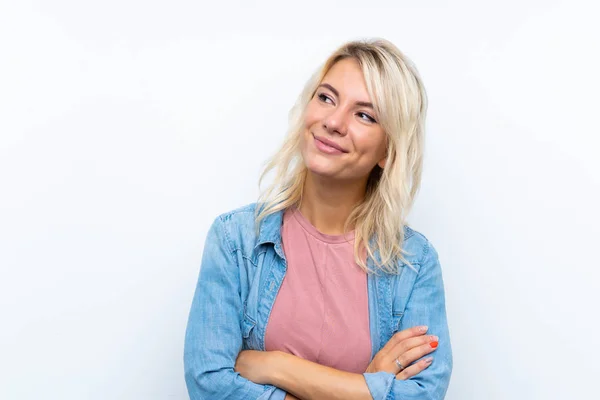 Young Blonde Woman Isolated White Background Looking While Smiling — ストック写真
