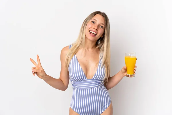 Junge Blonde Frau Isoliert Auf Weißem Hintergrund Badeanzug Und Mit — Stockfoto