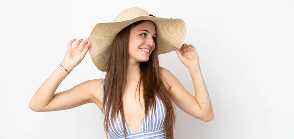 Junge Kaukasische Frau Isoliert Auf Weißem Hintergrund Badeanzug Den Sommerferien — Stockfoto