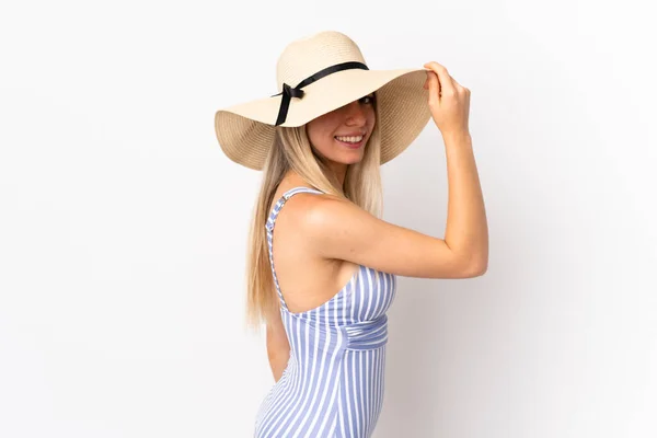 Mladá Blondýna Žena Izolované Bílém Pozadí Plavkách Letních Prázdninách — Stock fotografie