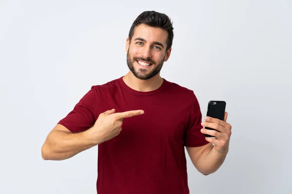 Homem Bonito Jovem Com Barba Usando Telefone Celular Isolado Fundo — Fotografia de Stock