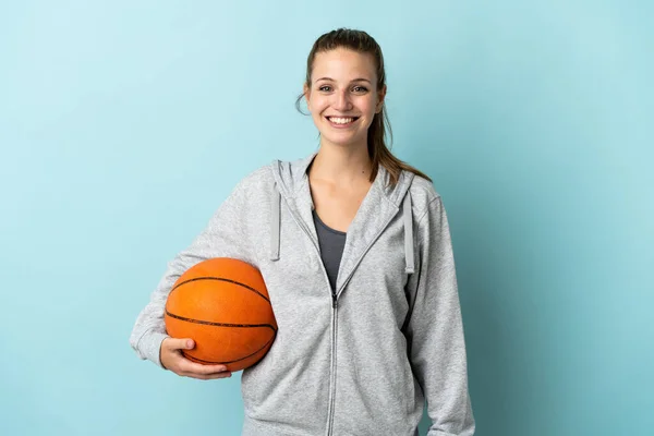 Giovane Donna Caucasica Isolato Sfondo Blu Giocare Basket — Foto Stock