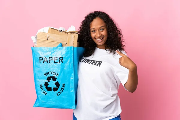 Tiener Cubaans Meisje Met Een Recycling Zak Vol Papier Recyclen — Stockfoto