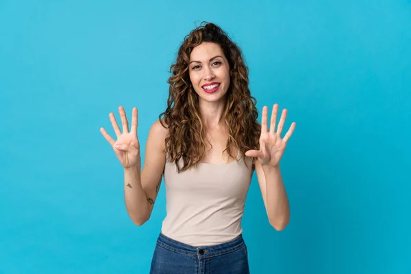 Jonge Blanke Vrouw Geïsoleerd Blauwe Achtergrond Tellen Negen Met Vingers — Stockfoto