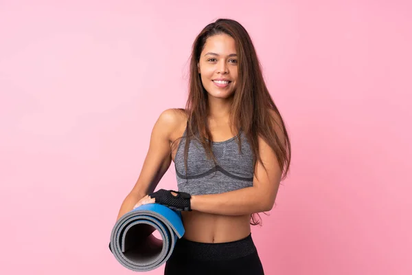 Young Sport Brazilian Girl Isolated Pink Background Mat Smiling — Stock Photo, Image