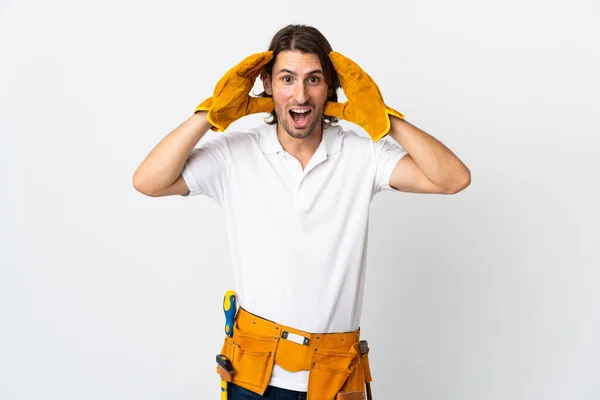 Joven Electricista Sobre Fondo Aislado Con Expresión Sorpresa — Foto de Stock