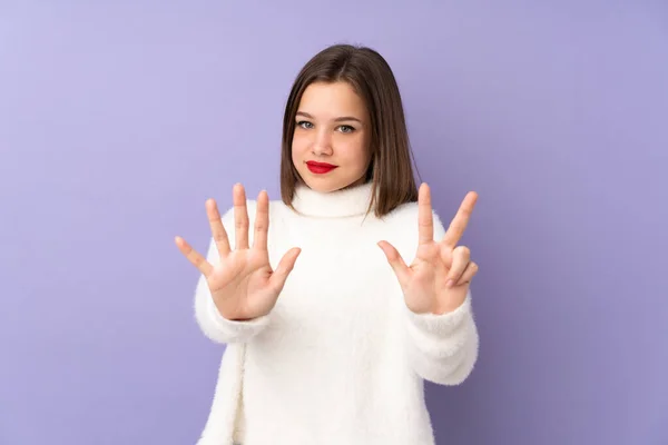 Tiener Meisje Geïsoleerd Paarse Achtergrond Tellen Acht Met Vingers — Stockfoto