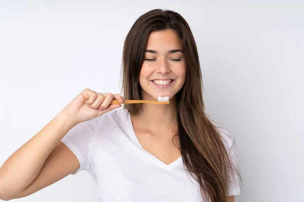 Adolescente Chica Sobre Aislado Fondo Con Cepillo Dientes Feliz Expresión — Foto de Stock
