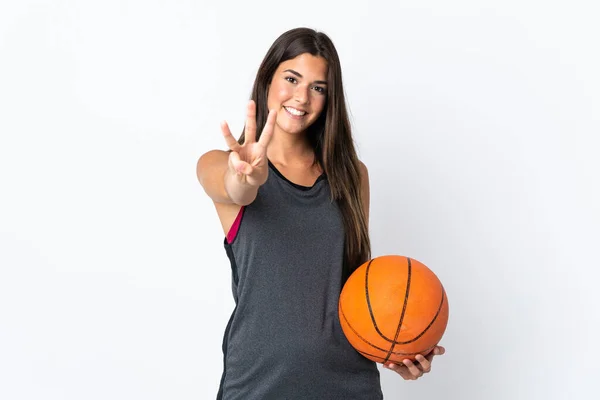 Giovane Donna Brasiliana Che Gioca Basket Isolato Sfondo Bianco Felice — Foto Stock