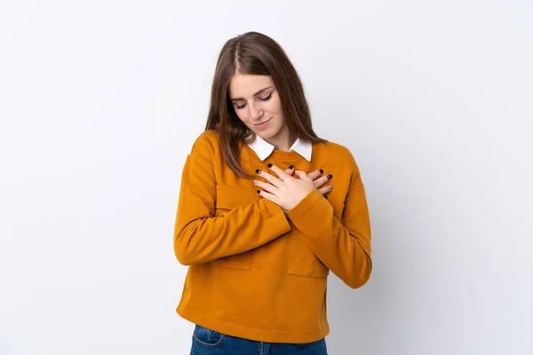 Jonge Vrouw Geïsoleerde Witte Achtergrond Met Een Pijn Het Hart — Stockfoto