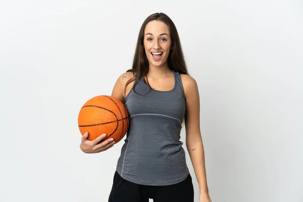 Junge Frau Spielt Basketball Auf Isoliertem Weißen Hintergrund Mit Überraschendem — Stockfoto
