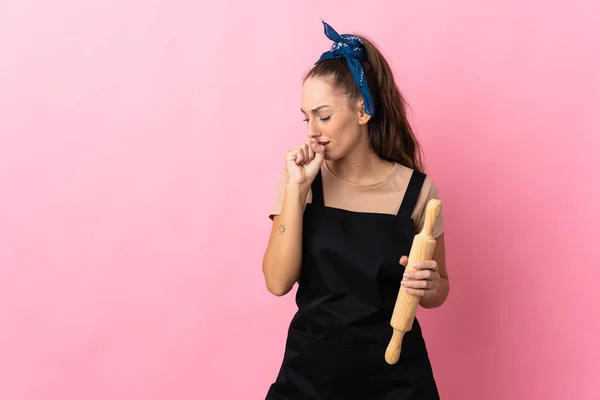 Jeune Femme Tenant Rouleau Pâtisserie Toussant Beaucoup — Photo