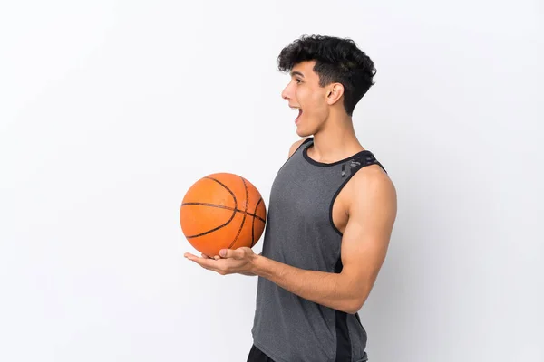 Pemain Basket Pria Dengan Latar Belakang Putih Yang Terisolasi Dengan — Stok Foto