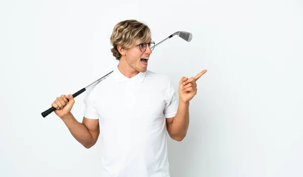 Uomo Inglese Che Gioca Golf Con Intenzione Realizzare Soluzione Mentre — Foto Stock
