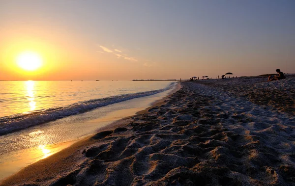 Mari Ermi denizinde son Sardunya günbatımı, Cabras, Oristano, Sardunya