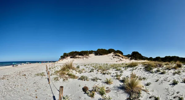Capo Comino yakınlarındaki Le Dune plajı, Siniscola, Nuoro