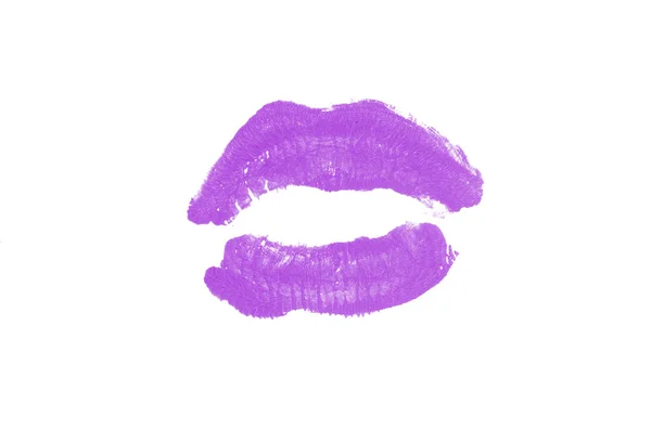 Marca de beso de lápiz labial sobre fondo blanco. Hermosos labios aislados. Color púrpura — Foto de Stock