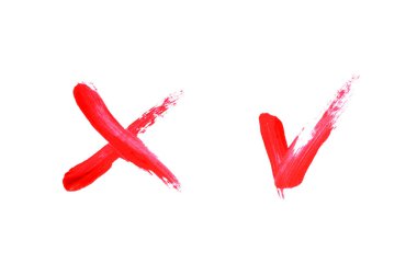 Parlak sıvı ruj yayma işareti ve çapraz beyaz arka plan üzerinde izole. Macenta rengi